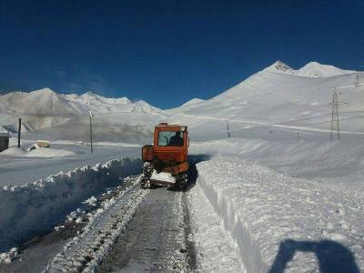 Լարսը փակ է տրանսպորտային բոլոր միջոցների համար
