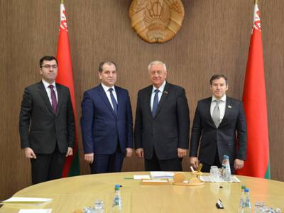 Myasnikovich: Belarus interested in establishing joint investment enterprises with Armenia