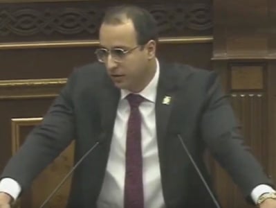 Депутат от «Моего шага» раскритиковал законопроект собственного кабмина