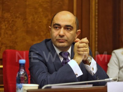«Светлая Армения» выступила против законопроекта по цементу из-за не проведенных обсуждений