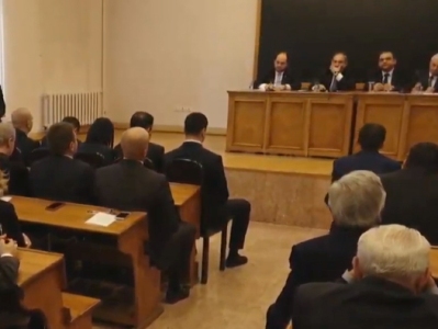 Armenian MP: Political, economic revolutions are different