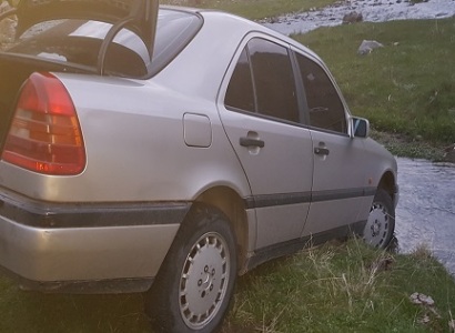 «Mercedes»-ն առանց վարորդի եւ ուղեւորի ընկել է Հրազդան գետը