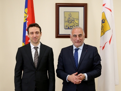 Yerevan mayor receives Lyon's deputy mayor