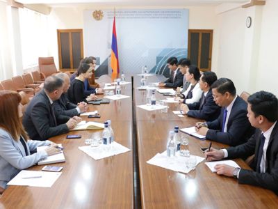 Imports and exports of Armenian and Cambodian products discussed