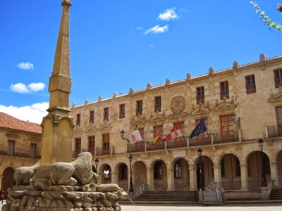 Spain's Soria recognizes Armenian Genocide