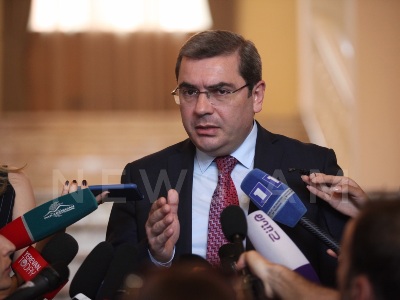 Armenian State Revenue Committee clarifies reason for ban on Turkish buses' entry