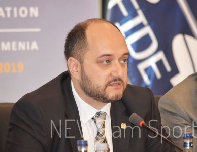 «Իրավունք». ԿԳՆ-ում թույլ չեն տալիս արձակուրդ գնալ. պահանջել են՝ հանգիստ նստել տեղները