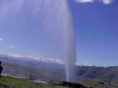 Վթարի պատճառով 12 ժամ ջուր չի լինելու Սյունիքի մարզում. այդ թվում զորամասերում (ֆոտո)