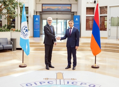 Armenia police chief visits Interpol General Secretariat in Lyon