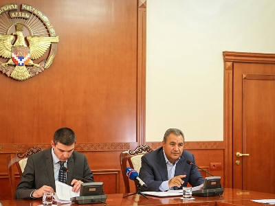 Արցախի պետնախարարի մոտ քննարկվել են համահայկական 7-րդ ամառային խաղերի կազմակերպչական հարցեր
