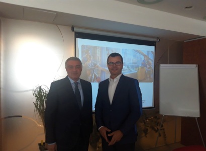 Armenia Ambassador discusses opportunity to restore Yerevan-Prague direct flights