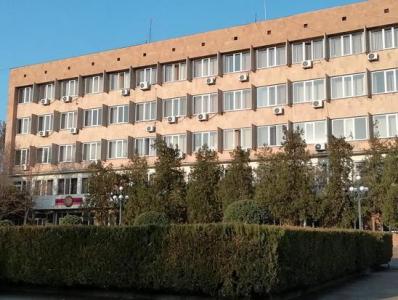 Освобождены от должности заместители главы администрации Араратской области