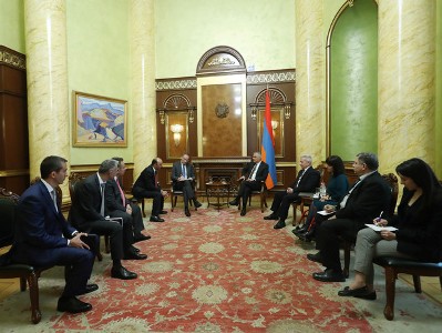 Մհեր Գրիգորյանն ընդունել է կենսաթոշակային ֆոնդերի կառավարիչներից «Ամունդի-ԱԿԲԱ Ասեթ Մենեջմենթ»-ի պատվիրակությանը