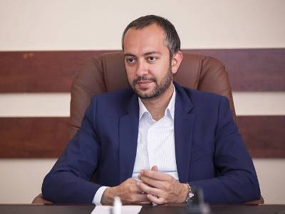 Ժողովրդին բաժանողները «ոչմիտեղցի» են․ Էդուարդ Աղաջանյան