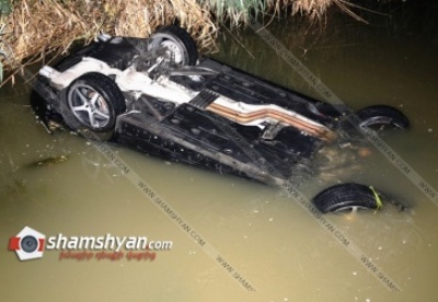 В Ереване BMW кувыркнулся в Раздан: Водитель погиб