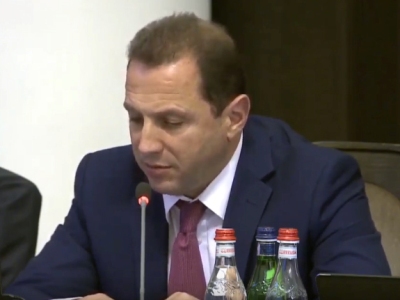 Служащие в особых условиях армянские военные получат денежную надбавку