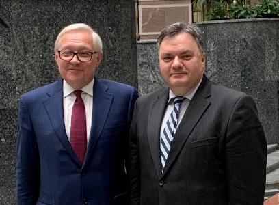 Представители МИД Армении и России обсудили отношения со странами Северной Америки