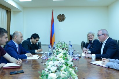 «Հետաքրքրված ենք Հայաստանի տնտեսական զարգացումներով». Թերեզա Մեյի ներդրումների հարցերով հանձնակատար