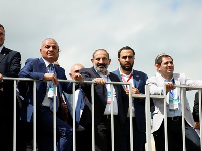 «Կուզեի, որ Մեղրիի գազի հարցը լուծվեր, պարոն վարչապետ. դրա պատճառով ինքնարժեքը 50 տոկոս թանկ է». Գործարարը՝ Փաշինյանին