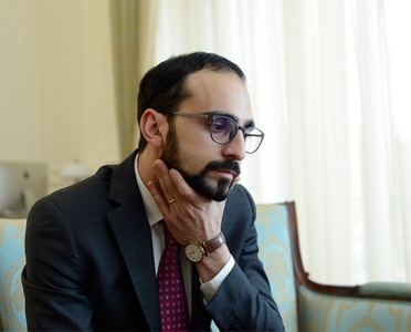 «Ժողովուրդ». «Իմ քայլը» «ժուչոկներից» հեռու փակ նիստ է արել. թիրախում եղել է Ավինյանը. մանրամասներ են հայտնի