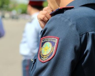 Kazakhstan police officer dismissed after threatening Armenians