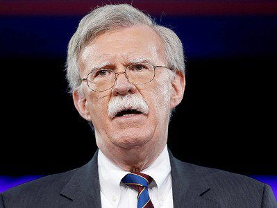 Болтон: США не проводят политику смены режима в Иране