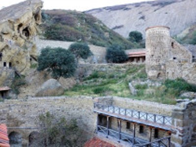 Վրաց ուղղափառ եկեղեցին Դավիթ Գարեջի կոթողները երբեք չի ճանաչի աղվանական մշակույթի մաս. վրացագետ