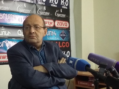 Հաղթանակը կամ հարձակումն է կամ հակահարձակումը. Կարեն Վարդանյանը՝ Արցախյան խնդրի մասին