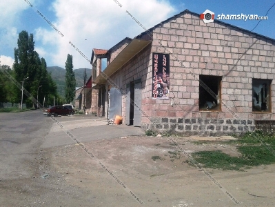 Ապարանում՝ ավտոլվացման կետում վեճն ու դանակահարությունն ավարտվել է սպանությամբ. կա 1 զոհ, 1 վիրավոր (ֆոտո)
