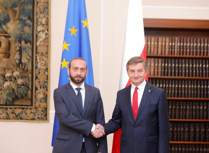 Armenia Parliament Speaker meets with Marshalek of Poland's Seym
