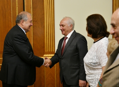 Արմեն Սարգսյանն ընդունել է Հայաստանի դեմոկրատական կուսակցության ներկայացուցիչներին