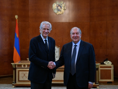 Former French PM to participate in Armenian Summit of Minds