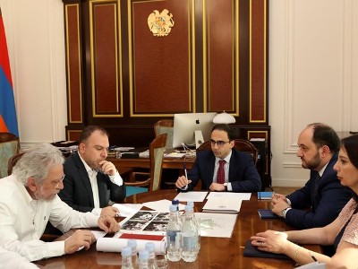 В Правительстве обсудили градостроительные программы в Ереване