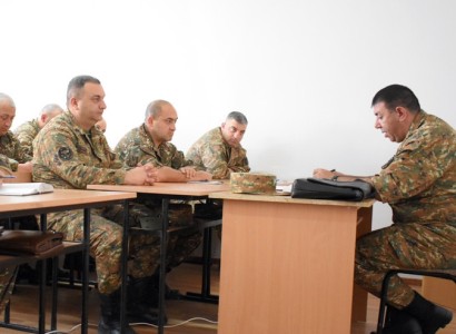 Անցկացվել է զորամասերի հրամանատարների տեղակալների հավաք-պարապմունք