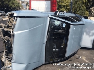Ախուրյան-Բասեն ճանապարհին «Mercedes»-ը դուրս է եկել երթևեկելի հատվածից և կողաշրջվել․ կա տուժած