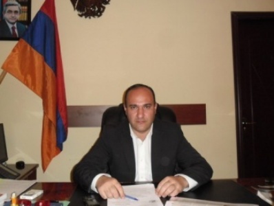 Քաղաքացին հաղորդում է տվել, որ Իջեւանի քաղաքապետը ներխուժել է իր սեփական տարածք եւ հարձակվել կնոջ վրա