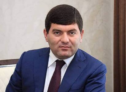 Մասիսի քաղաքապետի եւ եւս յոթ անձի վերաբերյալ գործը դատարանում է