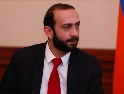 «Իրատես». Խմորումներ. Արարատ Միրզոյանը ցանկացել է Զեյնալյանի տեղում տեսնել իր քավորին, բայց Ավինյանը «պոստին» քնած չէ