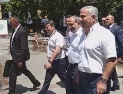 «Иратес»: Какую весточку принес из Москвы Пашиняну Самвел Караретян?