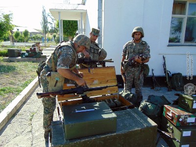 В военной части 5-го армейского объединения проведены неожиданные проверки