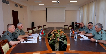 Representatives of Armenian, Belarusian armies hold working meeting