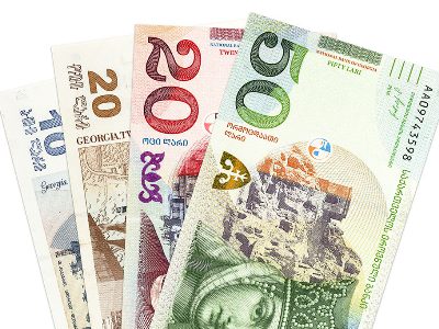 Грузинский лари вновь рекордно обесценился