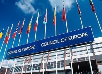 How did Armenian delegation vote for Russia's return to PACE?