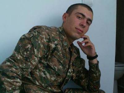 «Ասեցին՝ Արմենը ընկավ, մեր ավանցի Արմենը չկա». Արմեն Հովհաննիսյանն այսօր կդառնար 25 տարեկան