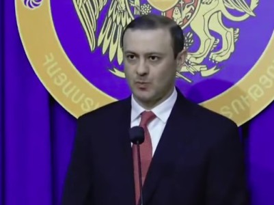 Armenia Security Council Secretary on emigration, government's solution