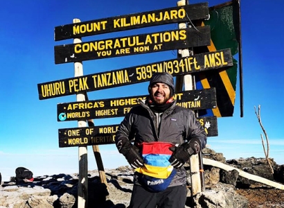 Armenian flag raised on Mt. Kilimanjaro