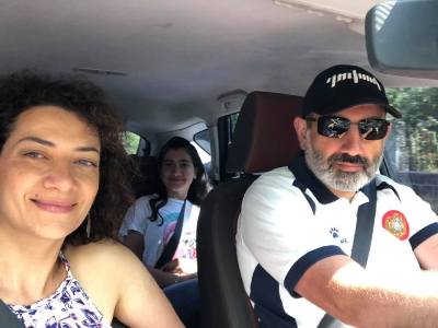 Armenia PM: We are enjoying life’s pleasures on these days of vacation