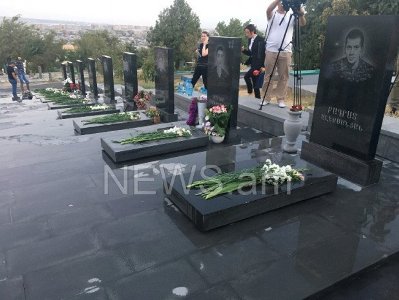 Armenian woman suspected of desecrating Yerablur Military Pantheon tombstones released on bail