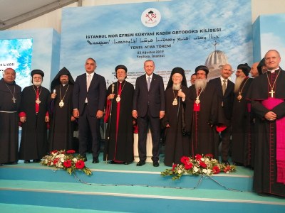 Bishop Mashalian meets with Turkey's Erdogan (PHOTOS)