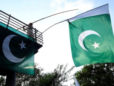 Pakistan expels India Ambassador for decision on Jammu and Kashmir